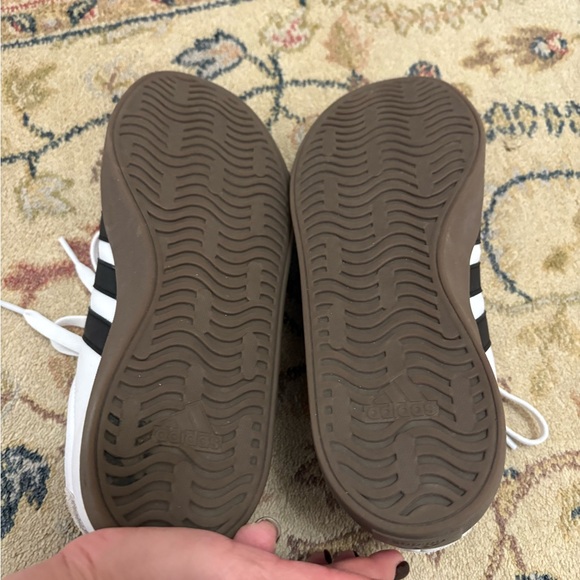Adidas Woman’s White and Black Sneakers 8 worn once - Picture 6 of 10